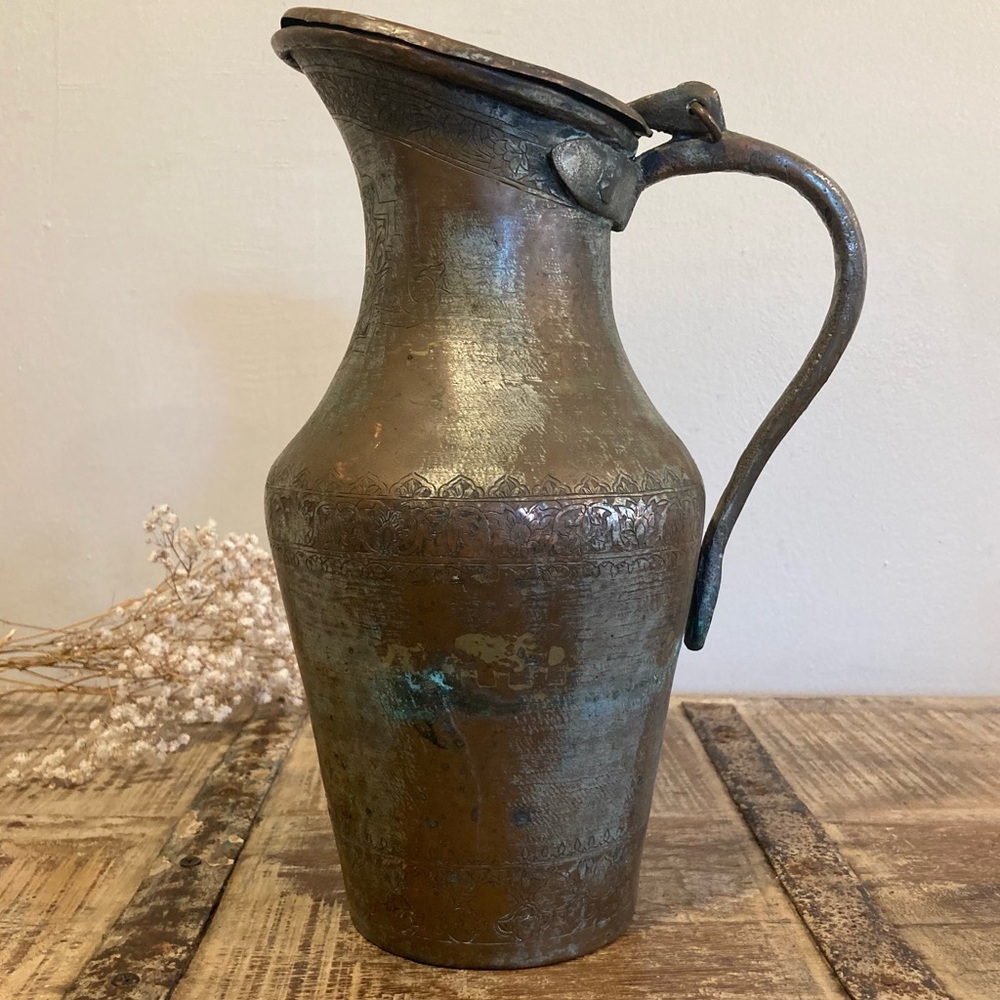 Hand Etched Vintage Metal Pitcher with Lid and Dovetail Joinery Middle Eastern - Picture 4 of 17